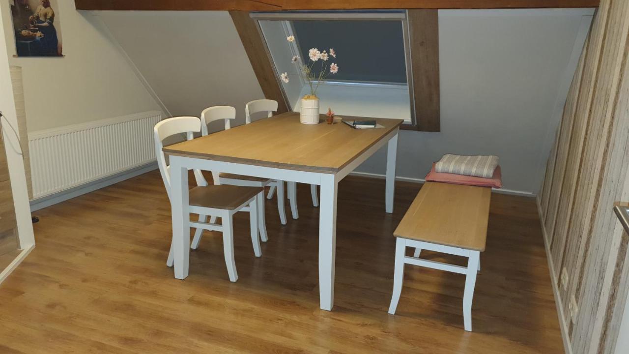 De Stjelp Bed and Breakfast Dongjum Exteriör bild